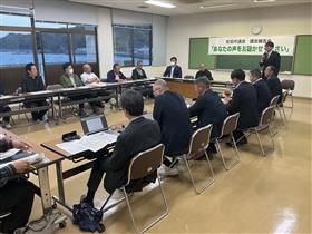 議会報告会かみうら