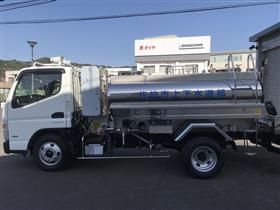 給水車