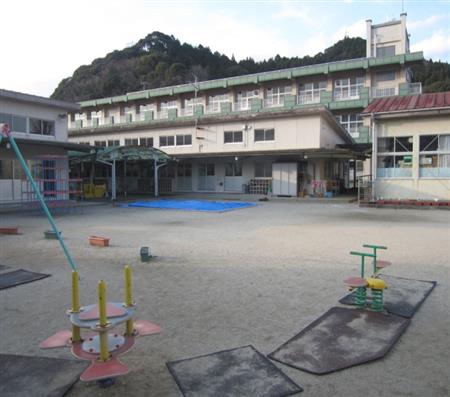 鶴岡幼稚園  