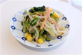   食推さんのうま塩レシピ1月号「小松菜の中華和え」