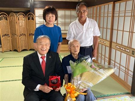 市野瀬信義さん103歳